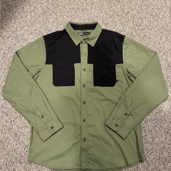 Mountain Hard Wear Shirt - Picture 1 of 6